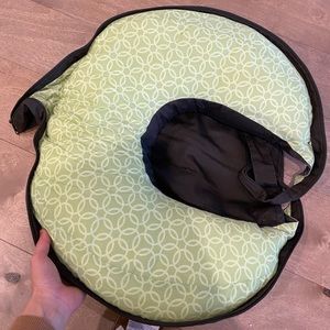 Boppy Zip Up Travel Nursing Pillow
